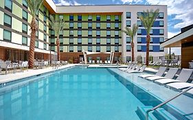 Hampton Inn & Suites Las Vegas Convention Center - No Resort Fee